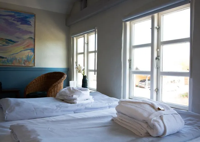 Gaestgiveri Bregninge *