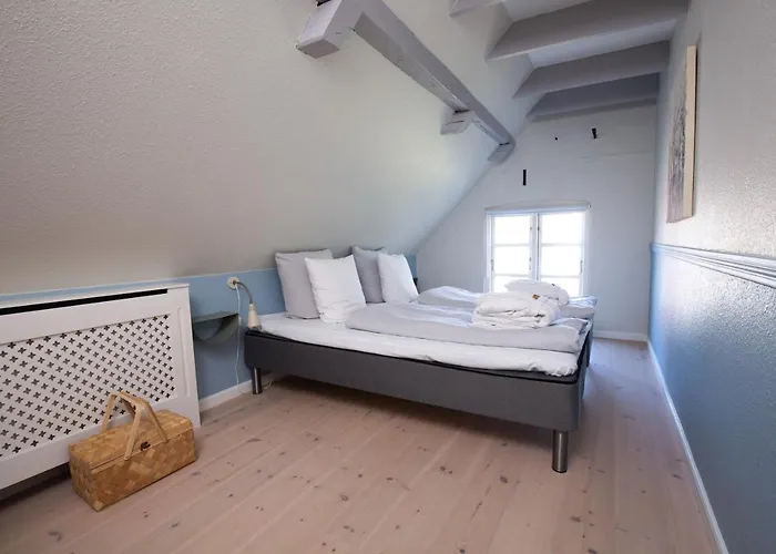 Gaestgiveri Bregninge Guest house *